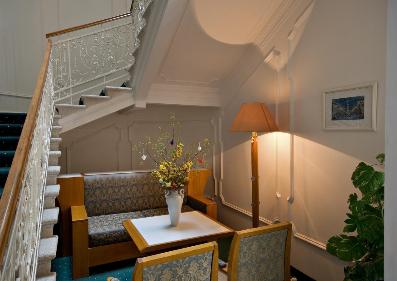 Hotel Three Lilies Inkl Aquaforum Františkovy Lázně Εξωτερικό φωτογραφία