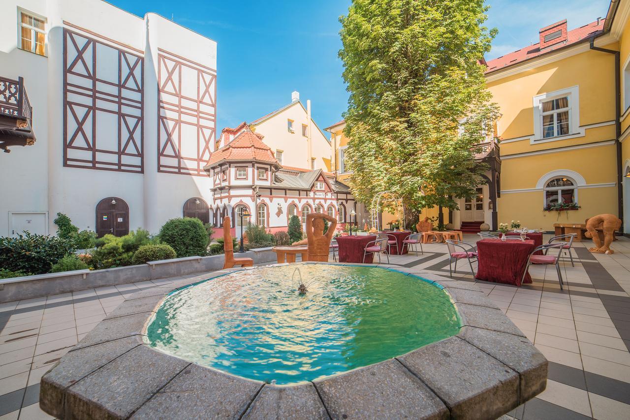 Hotel Three Lilies Inkl Aquaforum Františkovy Lázně Εξωτερικό φωτογραφία